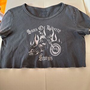 Brandy Melville T-shirt